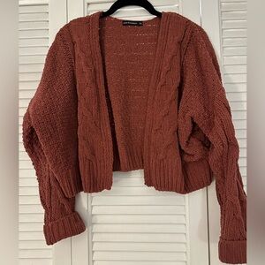 Open front chunky knit cropped sweater